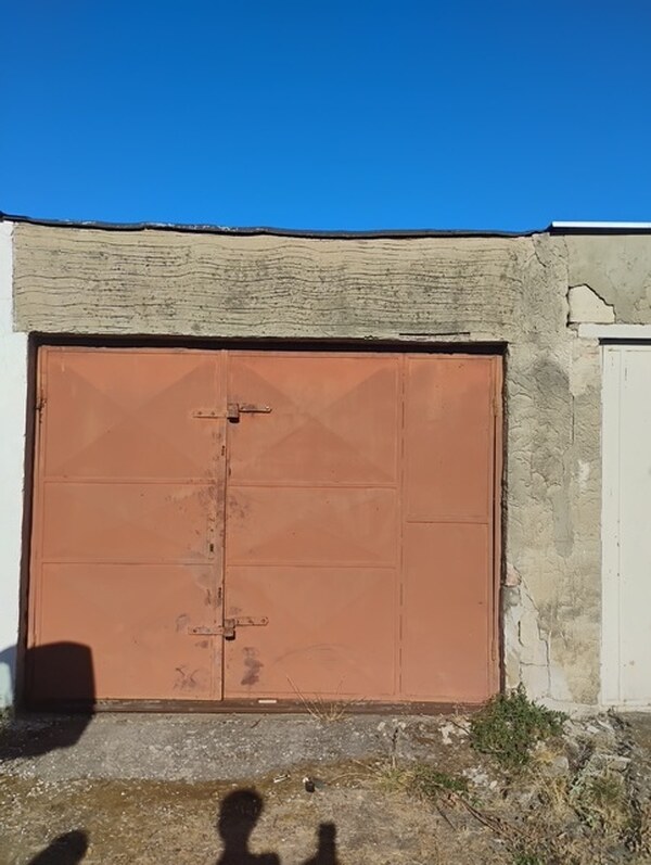 EXKLUZÍVNE na predaj Garaž v Nových Zámkoch