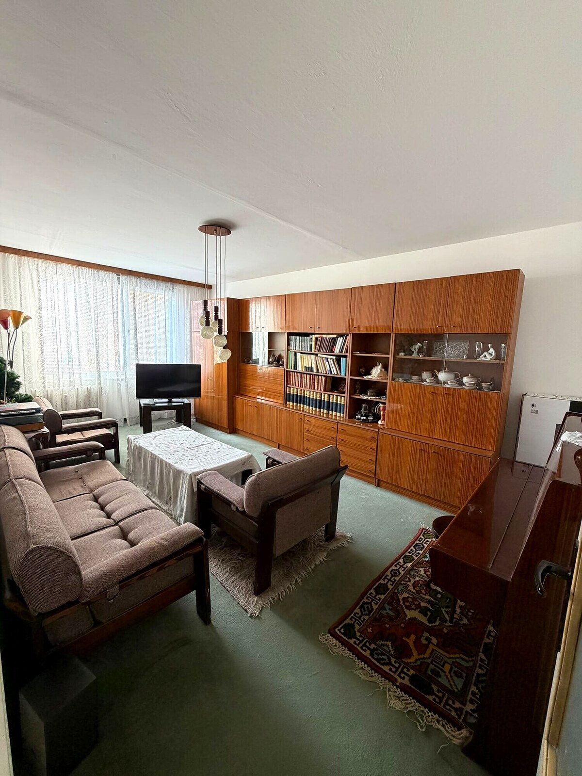 Exkluzívne na predaj štvorizbový byt v bližšom centre mesta. — foto 5