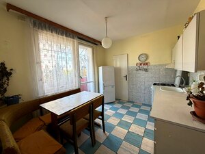 Exkluzívne na predaj štvorizbový byt v bližšom centre mesta. — foto 13