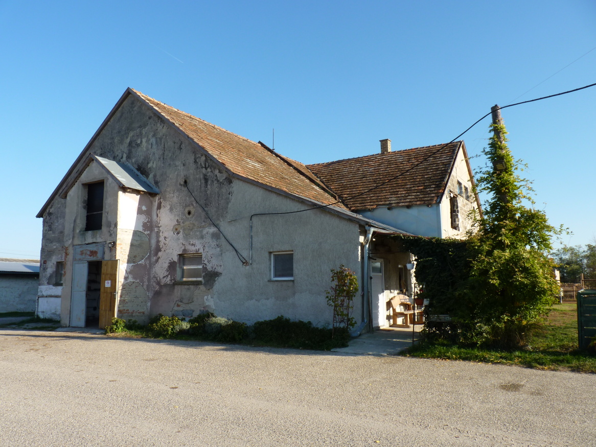 Predaj, hospodárska budova, maštal, stajňa, sklad, Hurbanovo